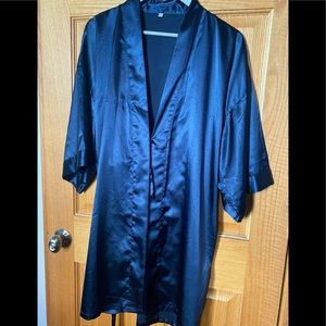 Satin Bridesmaid’s Robe